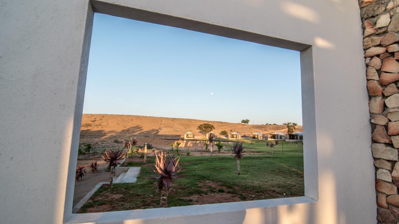 Letsatsi Lodge Vanrhynsdorp Екстер'єр фото