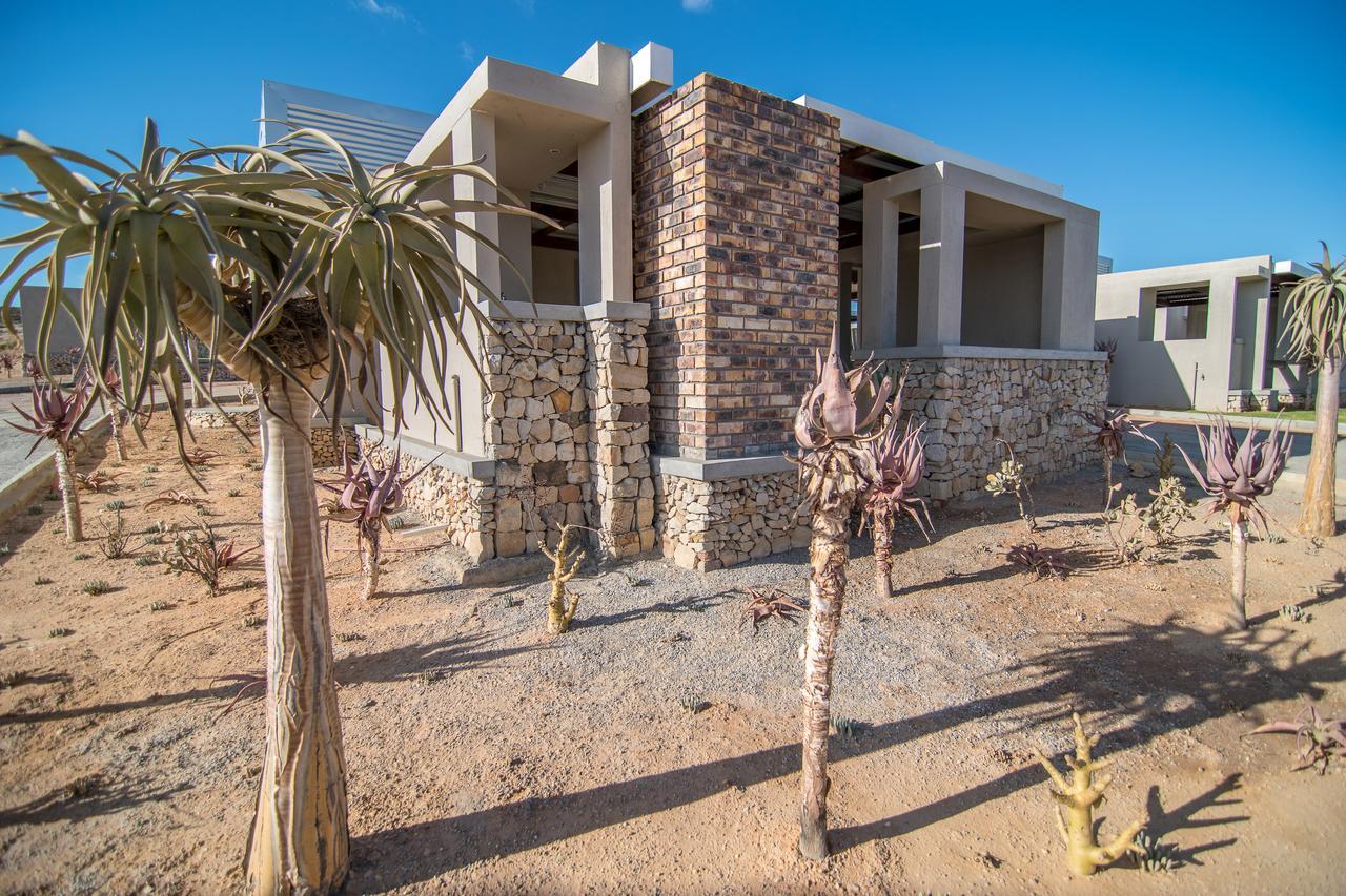 Letsatsi Lodge Vanrhynsdorp Екстер'єр фото